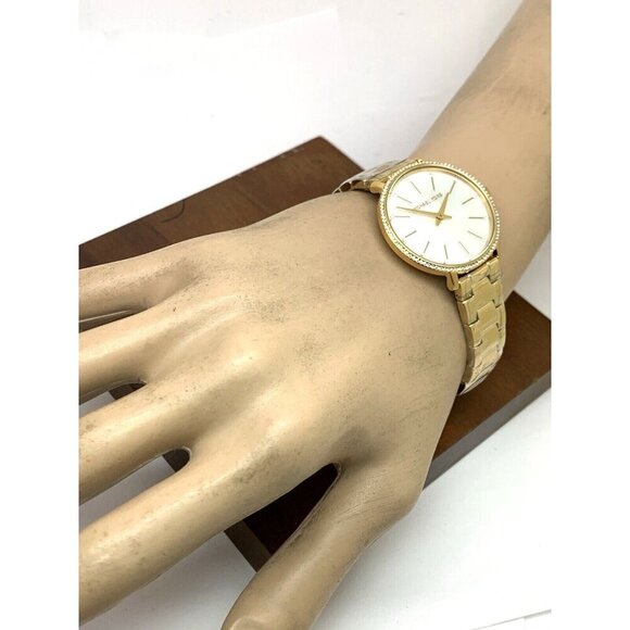 Michael Kors Women's Watch MK1065SET Quartz Mother of Pearl Dial Gold St… - Picture 5 of 14